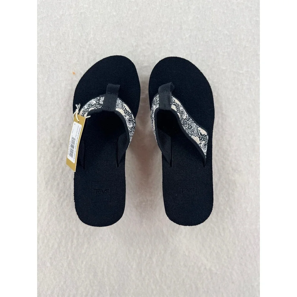 NWT Teva - Mush Mandalyn Wedge 2 Sandals Paisley - Harmony B/W - 5 - Womens